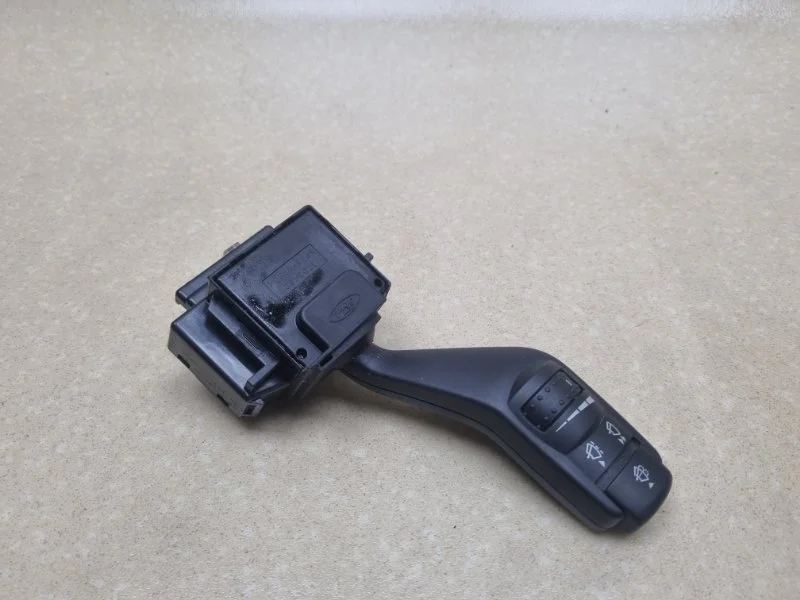 Переключатель дворников Ford Focus 2005 1350067 ХЭТЧБЕК 1.4 ASDA
