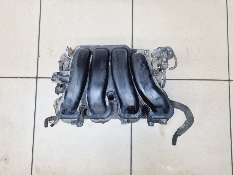 Коллектор впускной Hyundai Santa Fe 2011 283102G030 2 РЕСТ. 2.4 G4KE АT