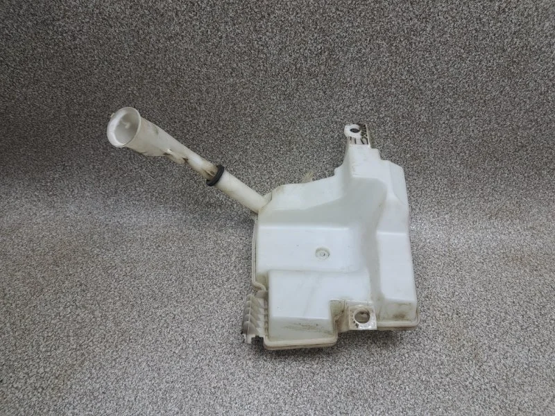 Бачок омывателя Ford Focus 2011 1791578 3 1.6 PNDA