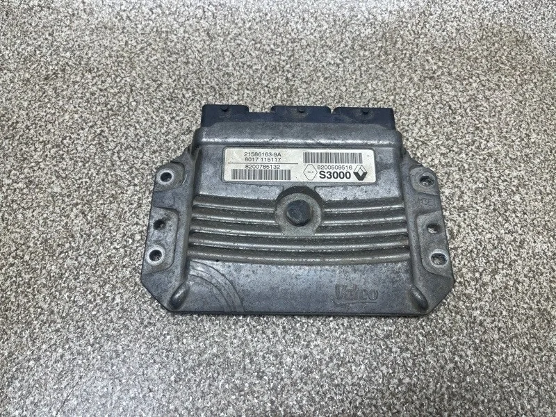 Блок управления двигателем Renault Megane 2008 8200785132 2 1.6 K4MD812