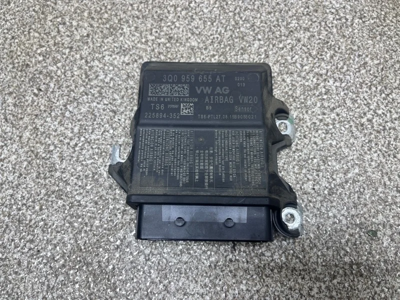 Блок управления AIR BAG Skoda Octavia 2015 3Q0959655AT A7 1.6 CWVA