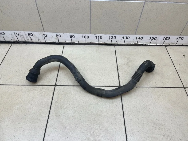 Патрубок интеркулера Renault Duster 2014 144607625R 1.5 K9KE884 MT