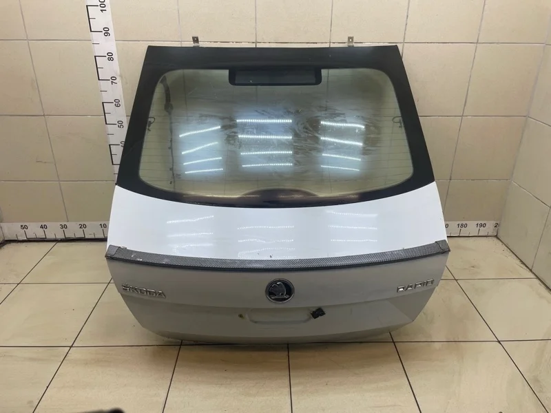 Крышка багажника Skoda Rapid 2014 60U827025 1.2 CGP MT