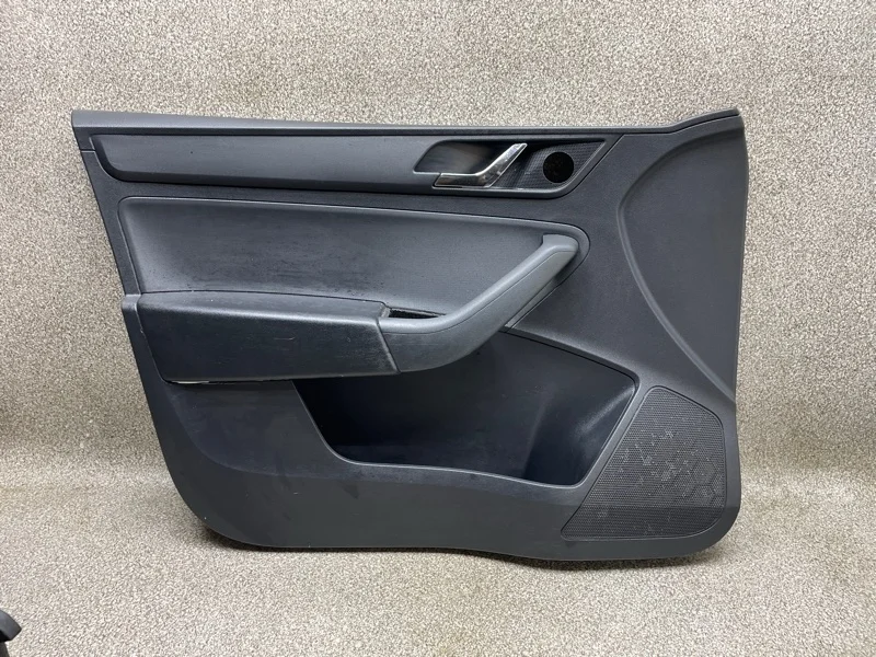 Карта дверная Skoda Rapid 2014 60U867013 1.2 CGP MT, передняя левая