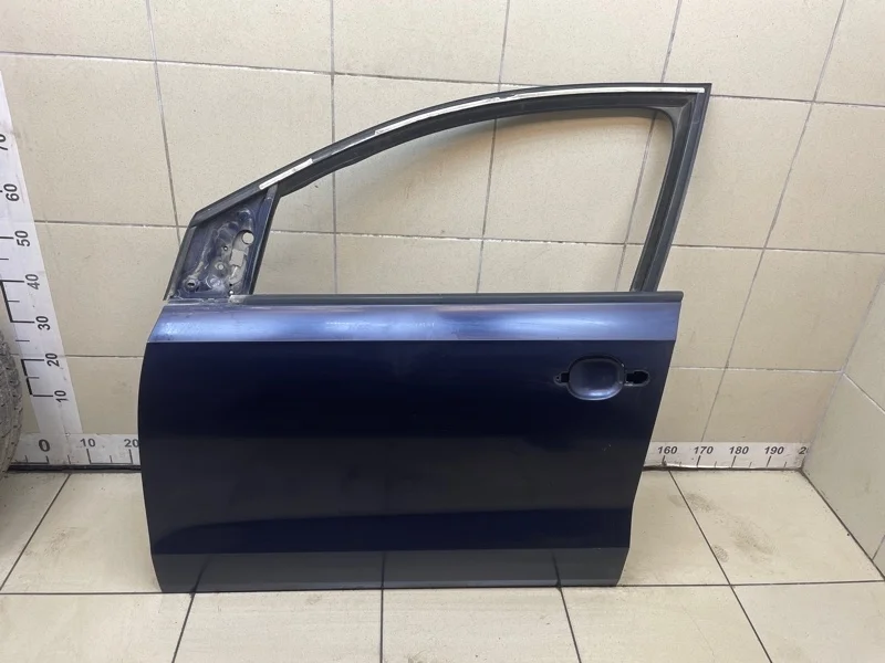 Дверь Volkswagen Polo 2010 6RU831055G 5 1.6 CFNA MT, передняя левая