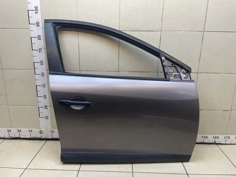 Дверь Renault Megane 2010 801009623R 3 1.6 K4M838 MT, передняя правая