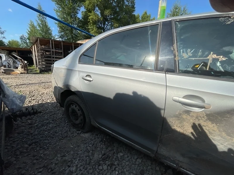 Дверь Skoda Rapid 2021 60U833056, задняя правая