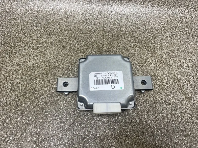 Блок управления раздаточной коробкой Suzuki Grand Vitara 2008 3888565J00 J20A