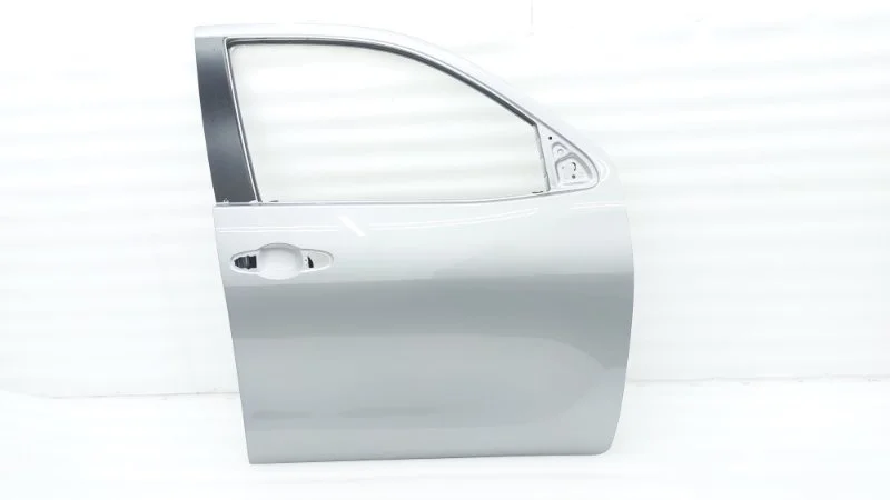 Дверь Toyota Fortuner 2021 GUN156