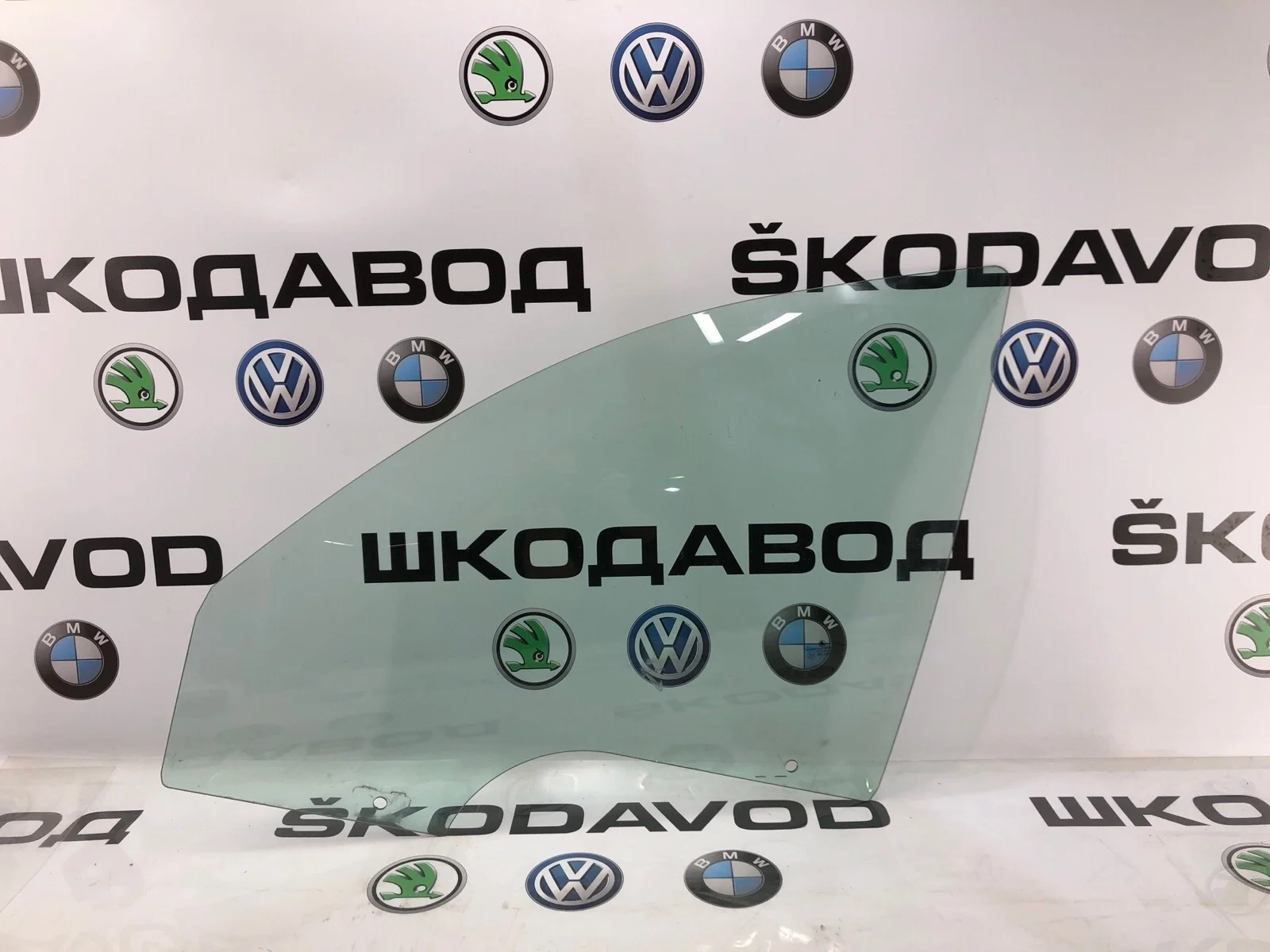 Стекло двери Skoda Octavia Rs 2012 1Z0845201A A5 (1Z) 2.0 CEGA, переднее левое