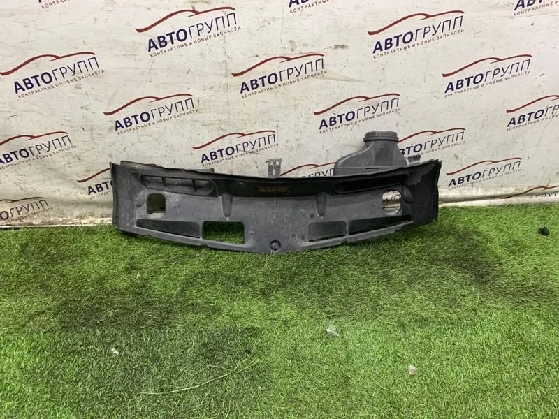 Дефлектор радиатора Mb C250 2012 A2045000155 W204 РЕСТ 271.860 1.8Л БЕНЗИН