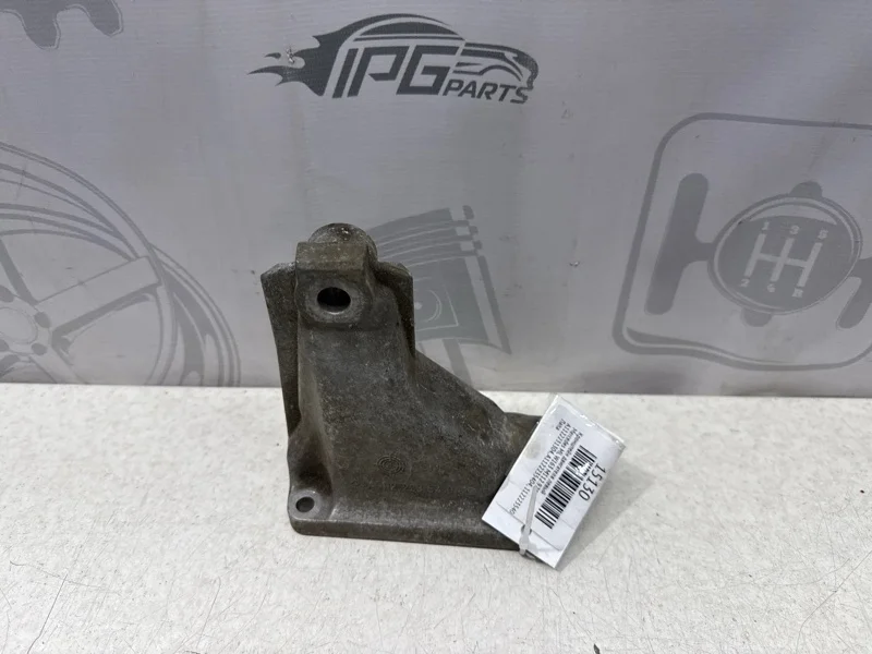 Кронштейн двигателя левый Mercedes-benz ML W163