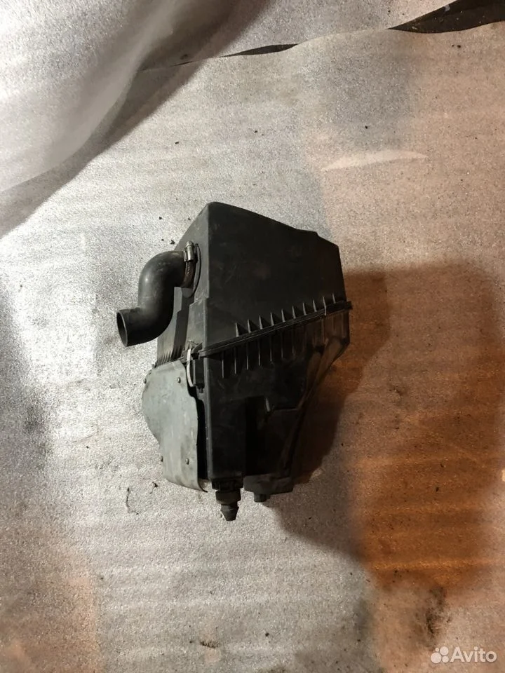 Корпус воздушного фильтра audi a6 c6 4f 4f0133835m