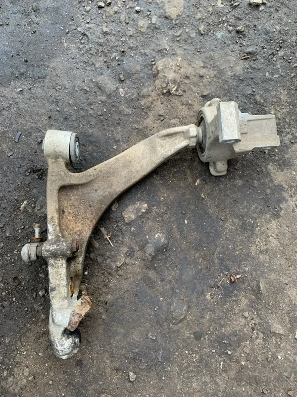 Рычаг передний нижний левый Infiniti Fx 30D ( 2002-2013) 2010 545011DR0A 3.0 D V9X