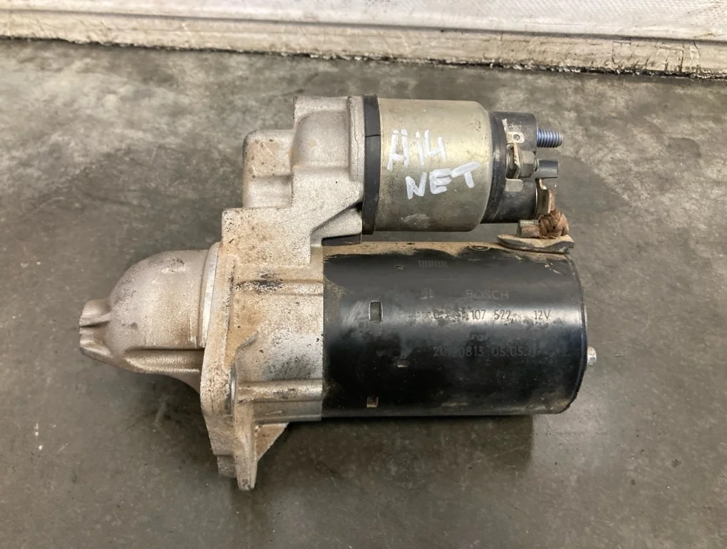 Стартер Opel Astra 2011 J