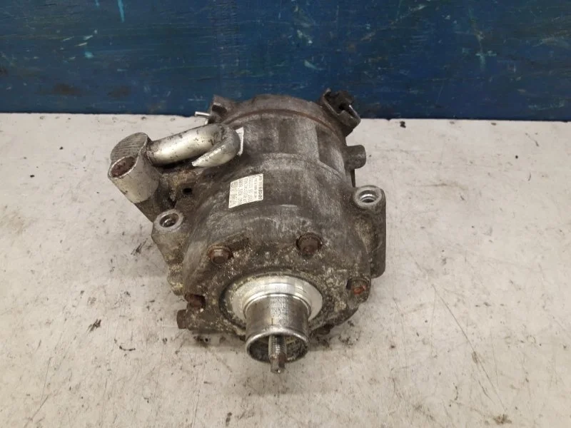Компрессор кондиционера Skoda Roomster 6Q0820808E 1.2 CGP