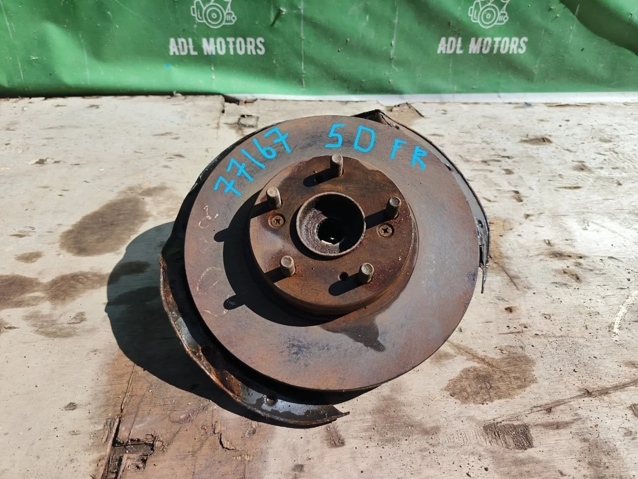 Кулак поворотный Honda Civic 8 2006-2011 5D