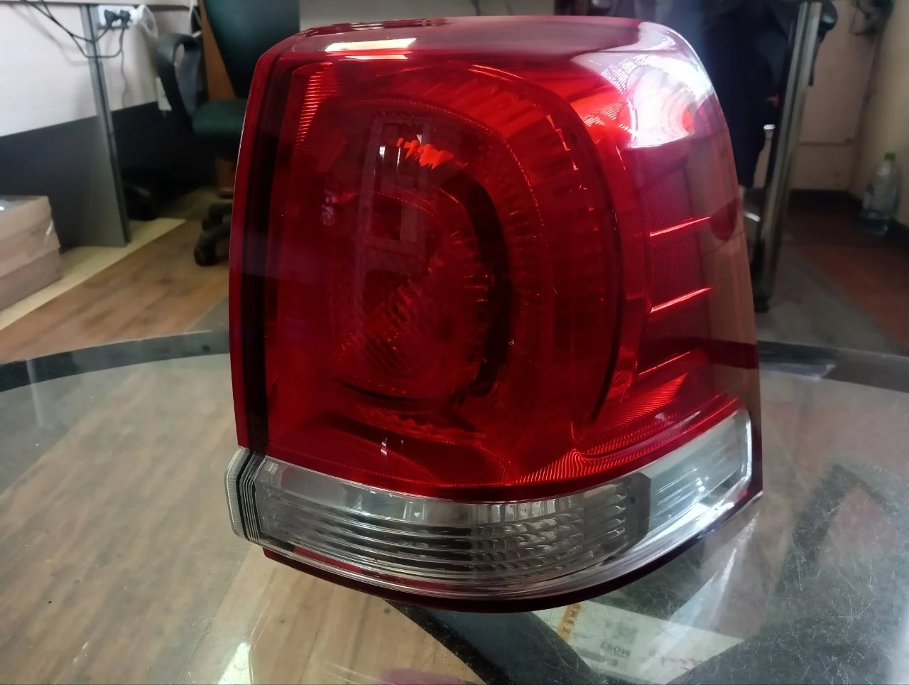 Фонарь Toyota Land Cruiser 2007-2012