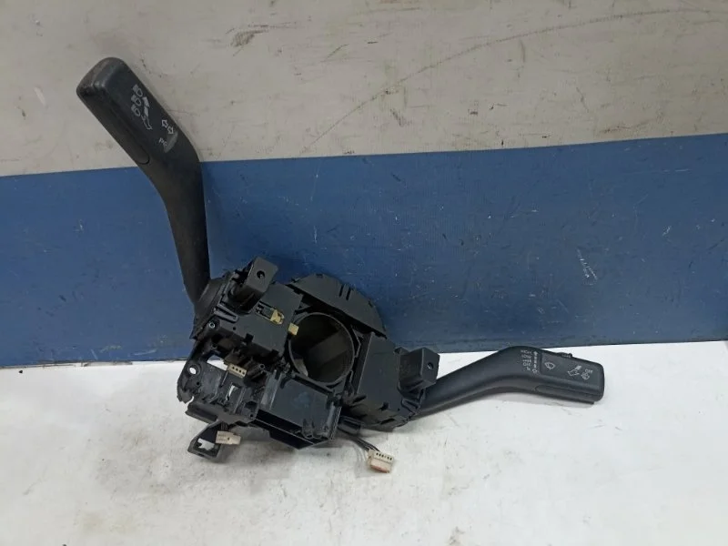 Переключатель подрулевой Volkswagen Passat B6 2005 - 2010 3C9953513P9B9