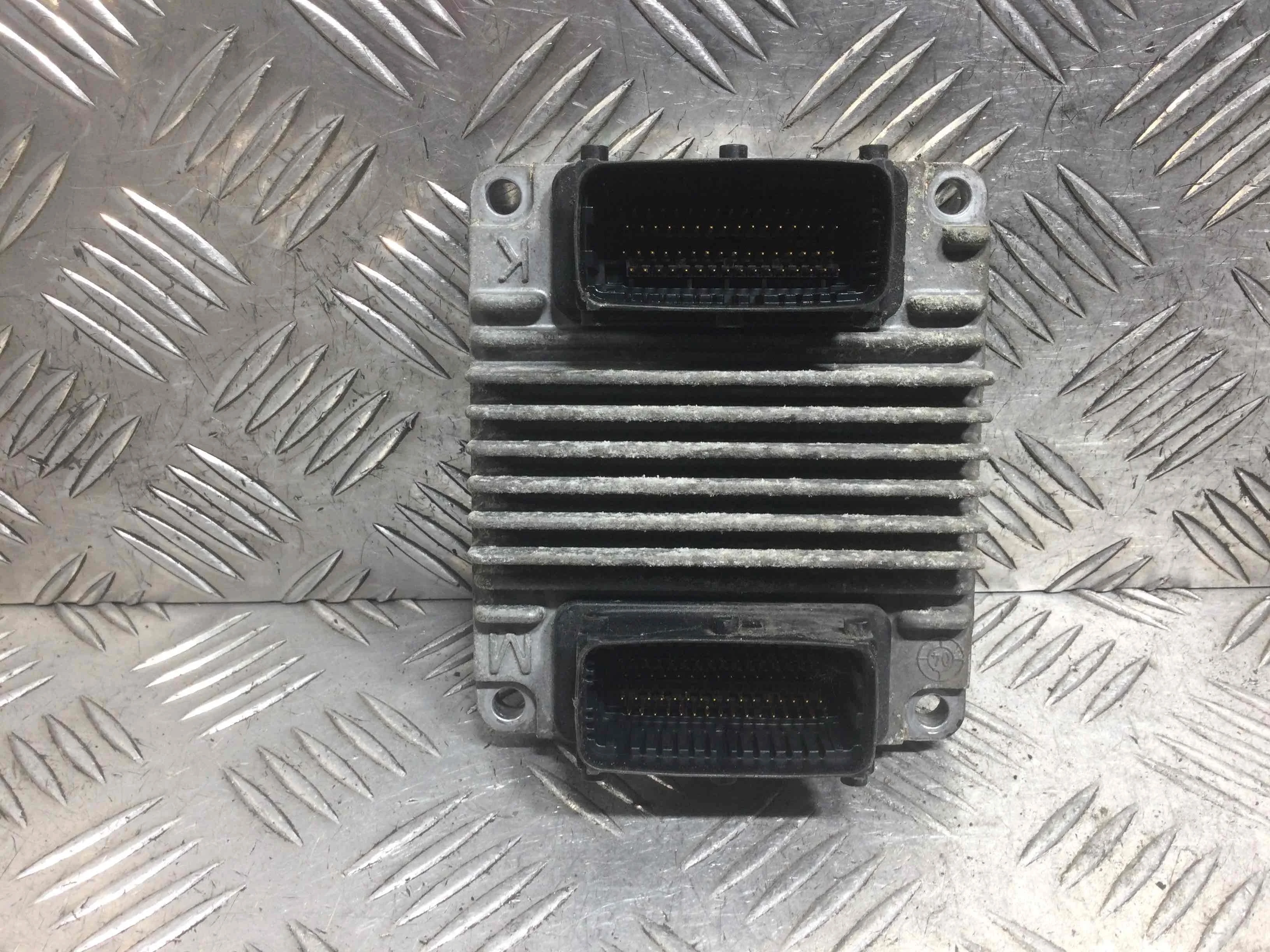 Блок управления двигателем Opel Meriva 1 поколение 2002 - 2006 бензин 1.6 i Механика Минивэн