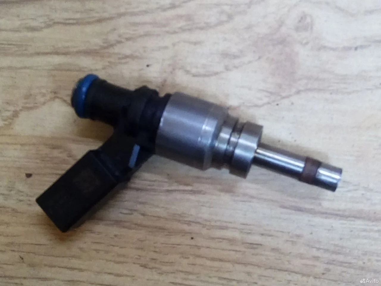 Топливные форсунки 4.2 audi vw touareg 079906036c