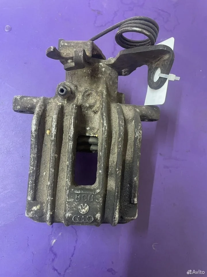 Суппорт задний левый audi a4 b6,b7 8e0615423g