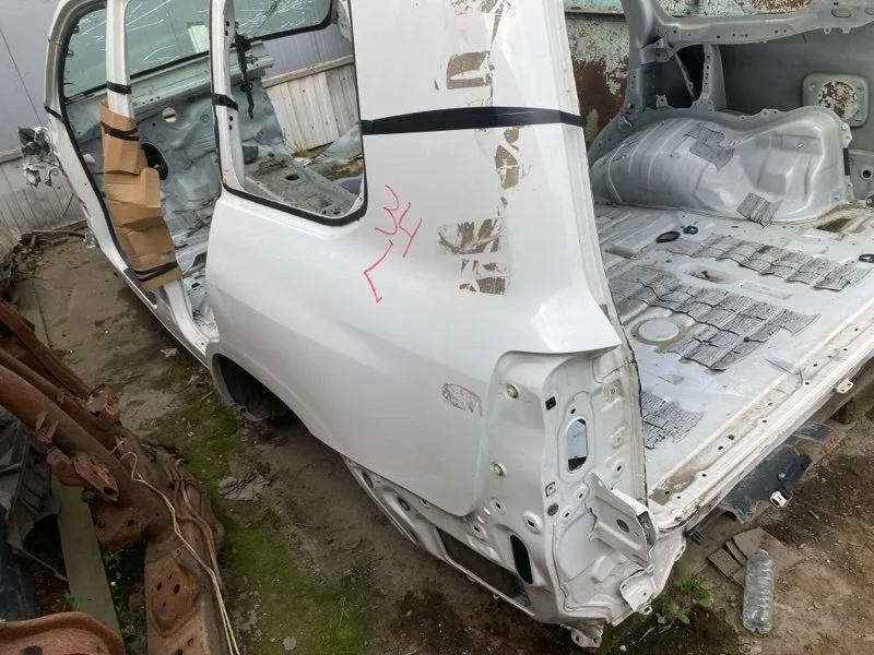 Кузовной элемент Toyota Land Cruiser 2015 6140260060 URJ200 1VD-FTV 4.5, левый