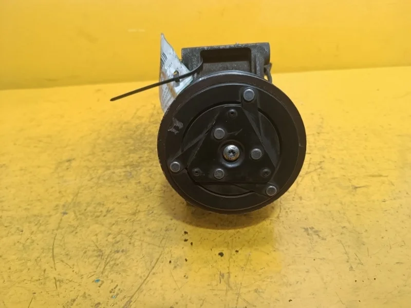 Компрессор кондиционера Nissan Qashqai J10 2007-2014