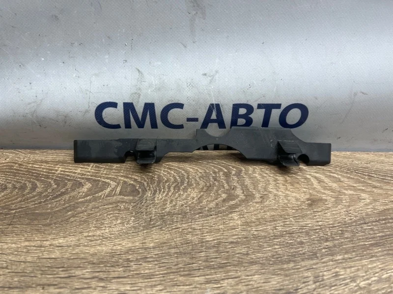 Крышка Audi A7 06E103935C C7 3.0 CGW, левая