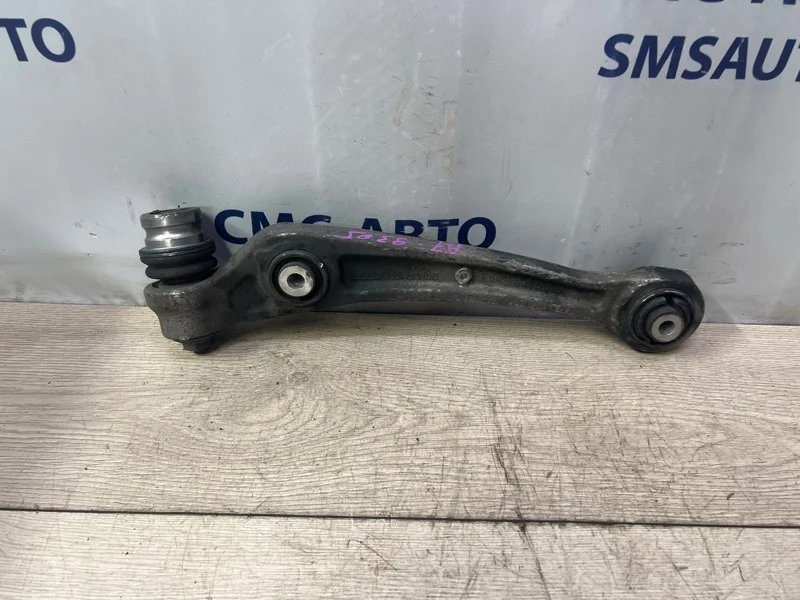 Рычаг Audi A7 8K0407151D C7 3.0 CGW, передний левый