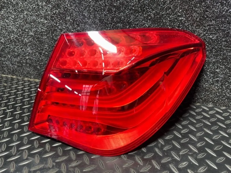 Фонарь Bmw 7 2011 63217182198 F02 N63B44A, правый