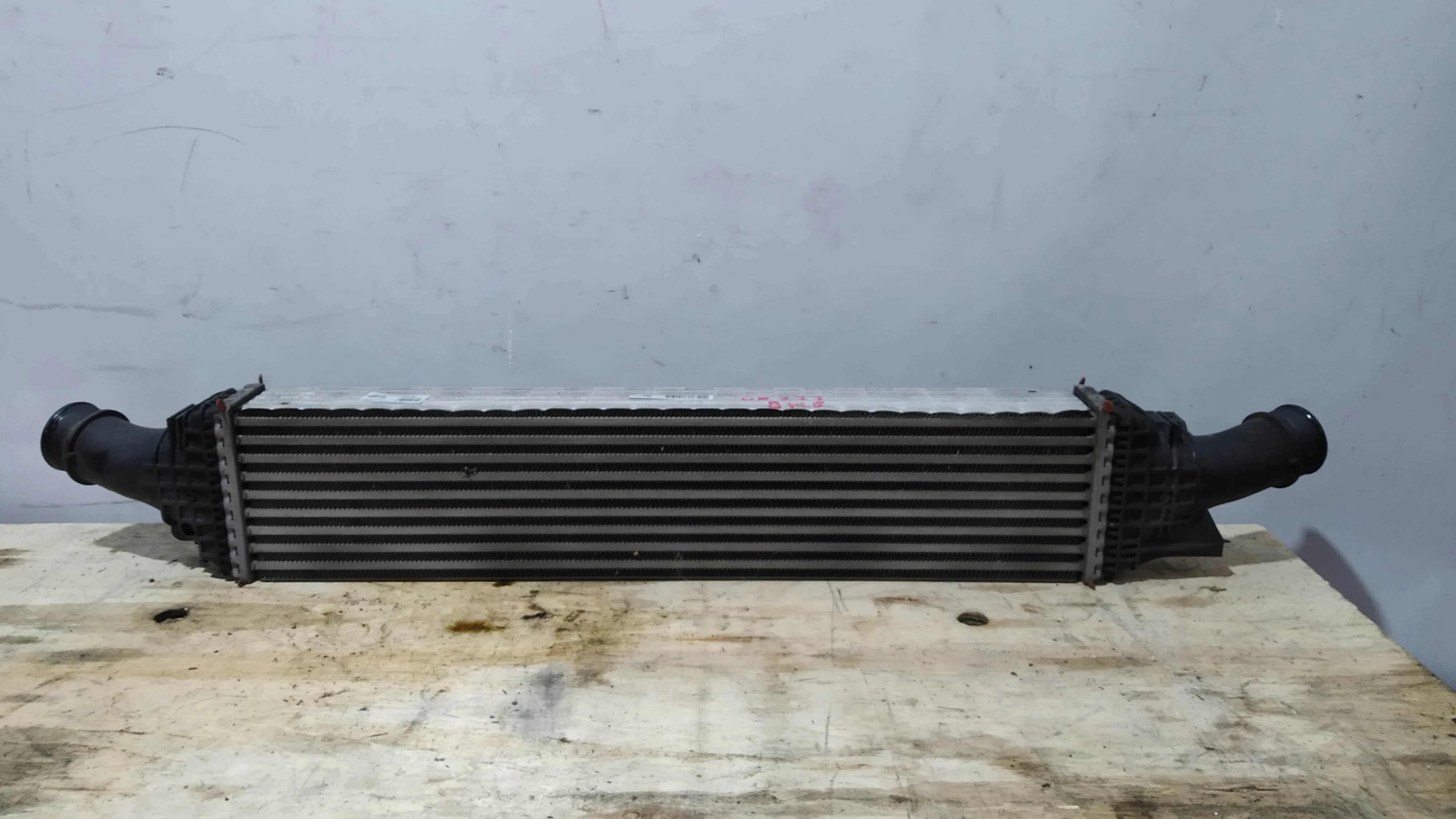 РАДИАТОР ИНТЕРКУЛЕРА AUDI A4 A5 A6 A7 Q5 ... 8F7 8K2 8K5 8KH 8RB 8T3 8TA B8 C7 CABB CABD... CNCE CNHA CNHC CPMB CSUA CSUB CTUC CTVA CYGA 8K0145805G NE277Z