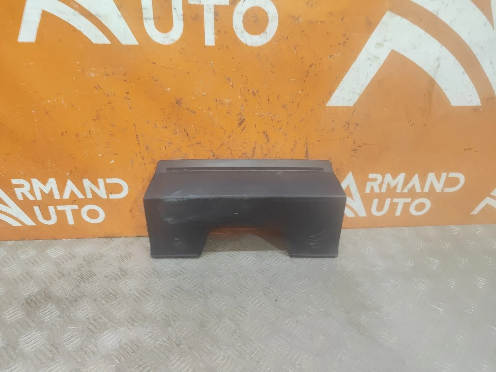 Крышка фаркопа Land Rover Range Sport 2009-2013 L320