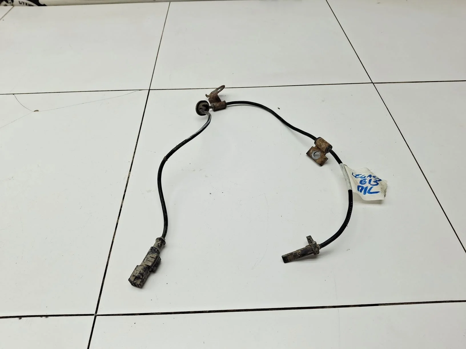 Датчик ABS передний правый Subaru Legacy IV (BL/BP) 2003-2009