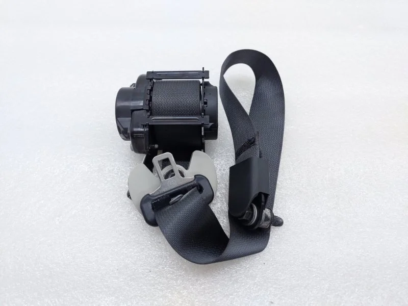 Ремень безопасности пиропатроном Kia K5 2021 DL3