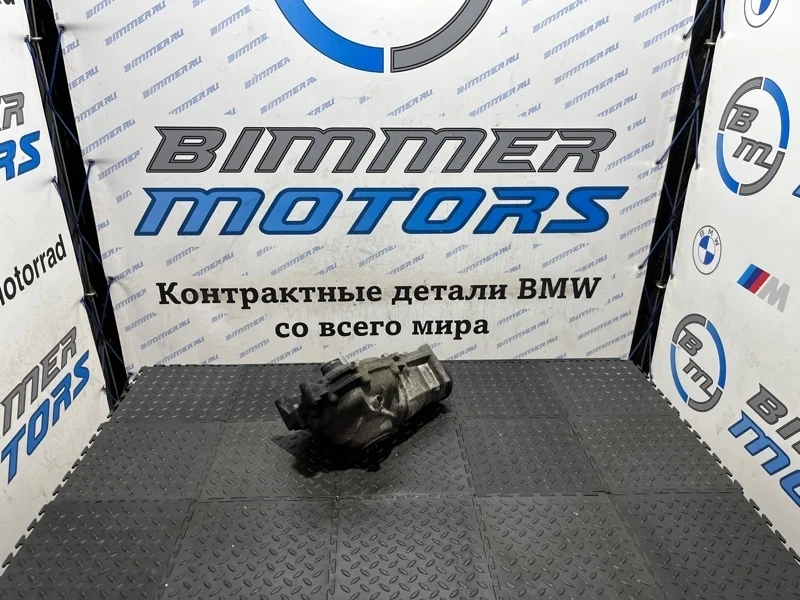 Редуктор Bmw X6M 2012 31507602072 E71 S63B44A, передний