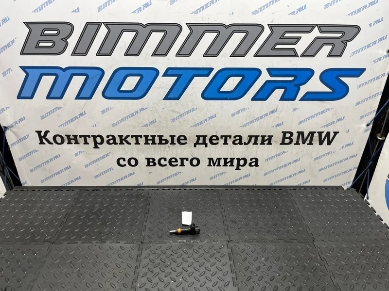 Форсунка Bmw 7 13537506924 E66 N62B44