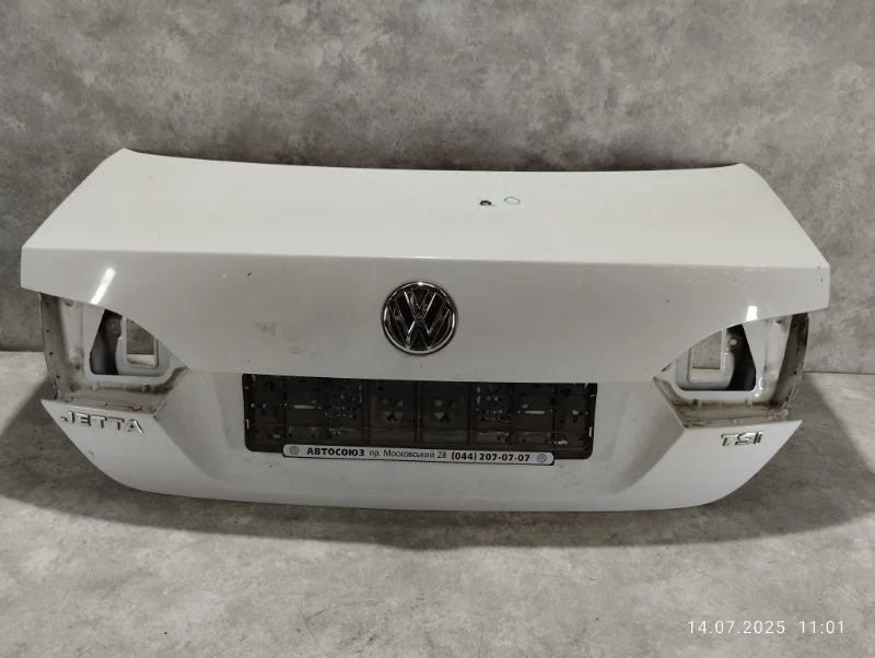 Крышка багажника Volkswagen Jetta 162 CAXA 2013
