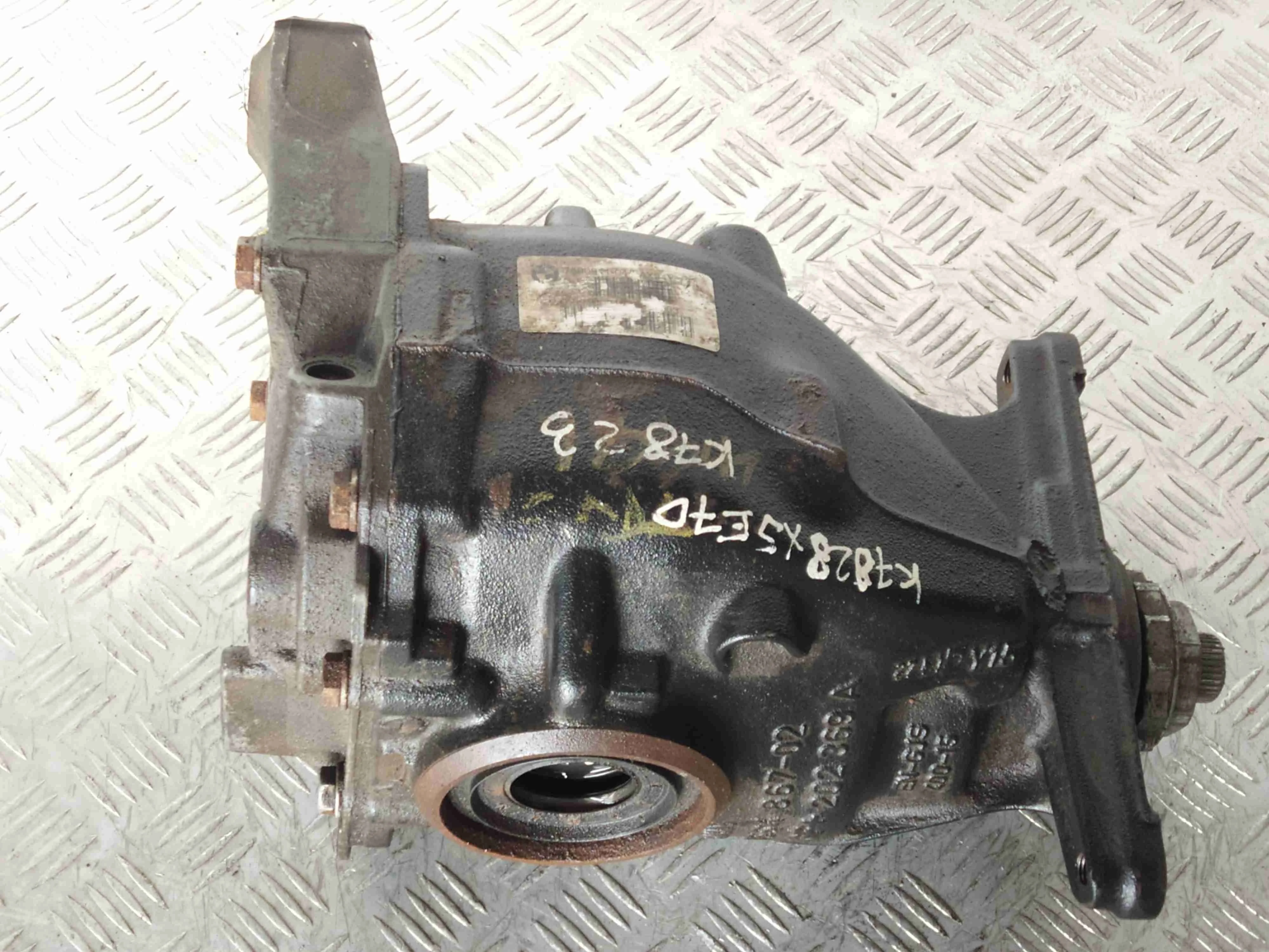 Редуктор заднего моста 33107590911 BMW X5 E70 3.0 Дизель