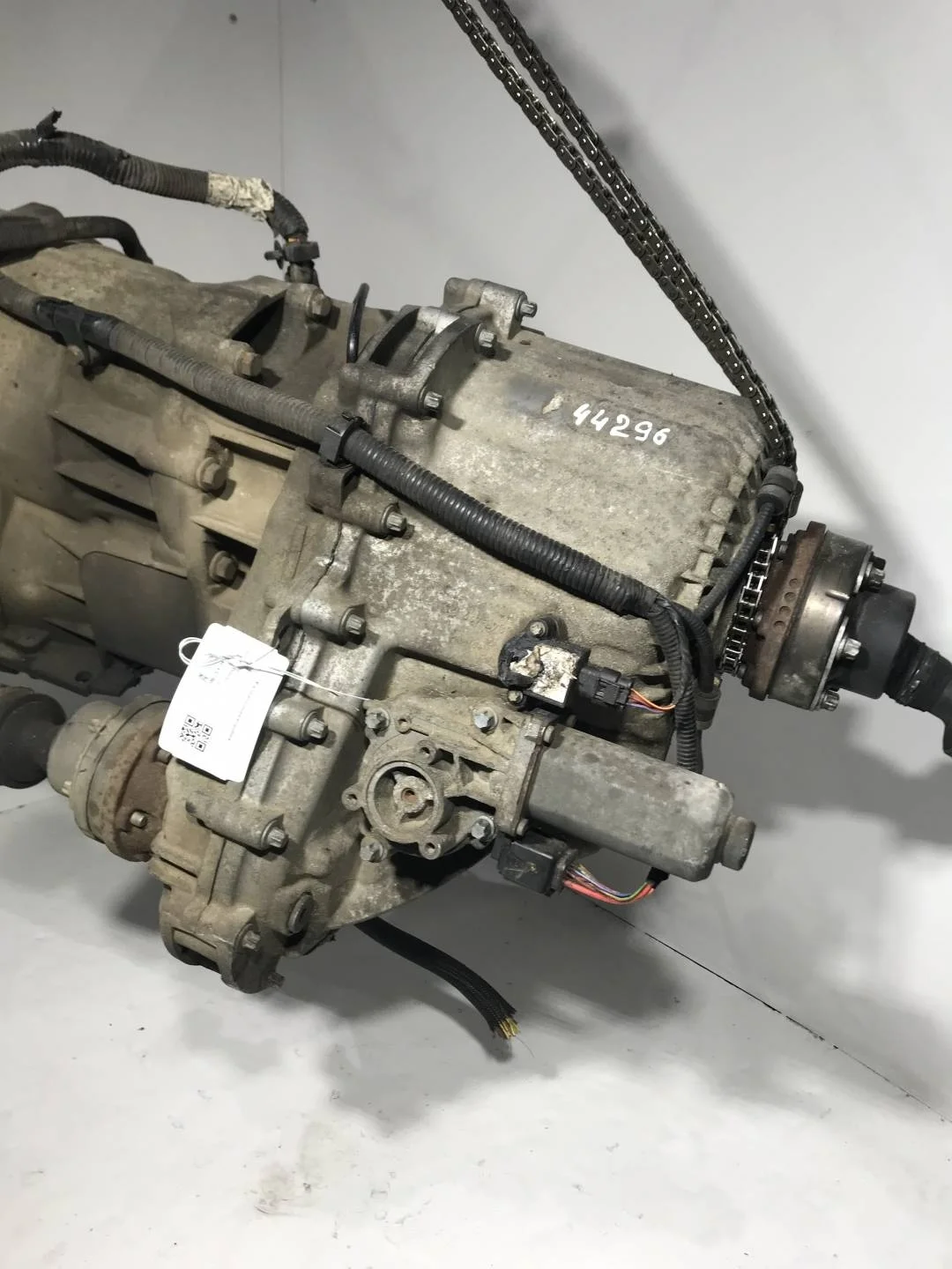 Раздаточная коробка 8454228031 Land Rover Discovery 3 2.7 Дизель