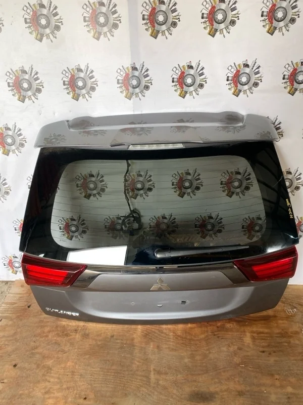 Крышка багажника Mitsubishi Outlander 2019 GF