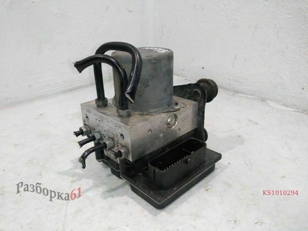 Блок abs AUDI A4 B8
