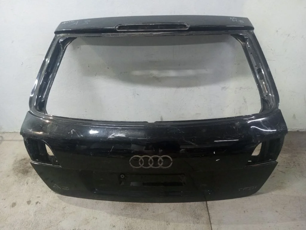 Крышка багажника AUDI A3 8P 4-х дверная. 2008-2013 год.