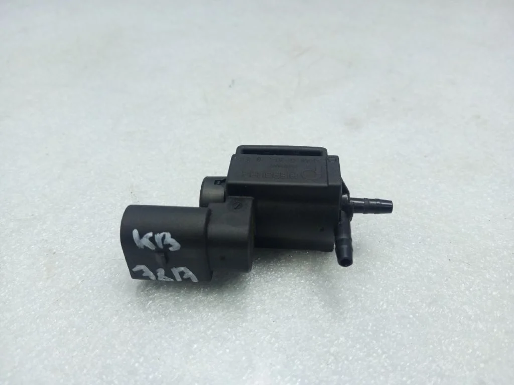 Клапан электромагнитный VOLKSWAGEN RAPID