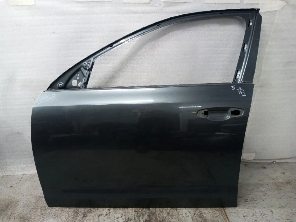 Дверь SKODA OCTAVIA A7 Передняя левая