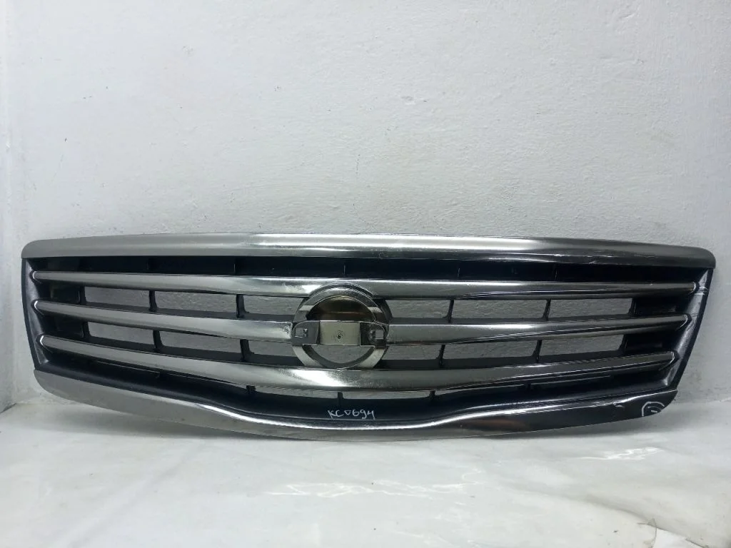 Решётка радиатора NISSAN TEANA
