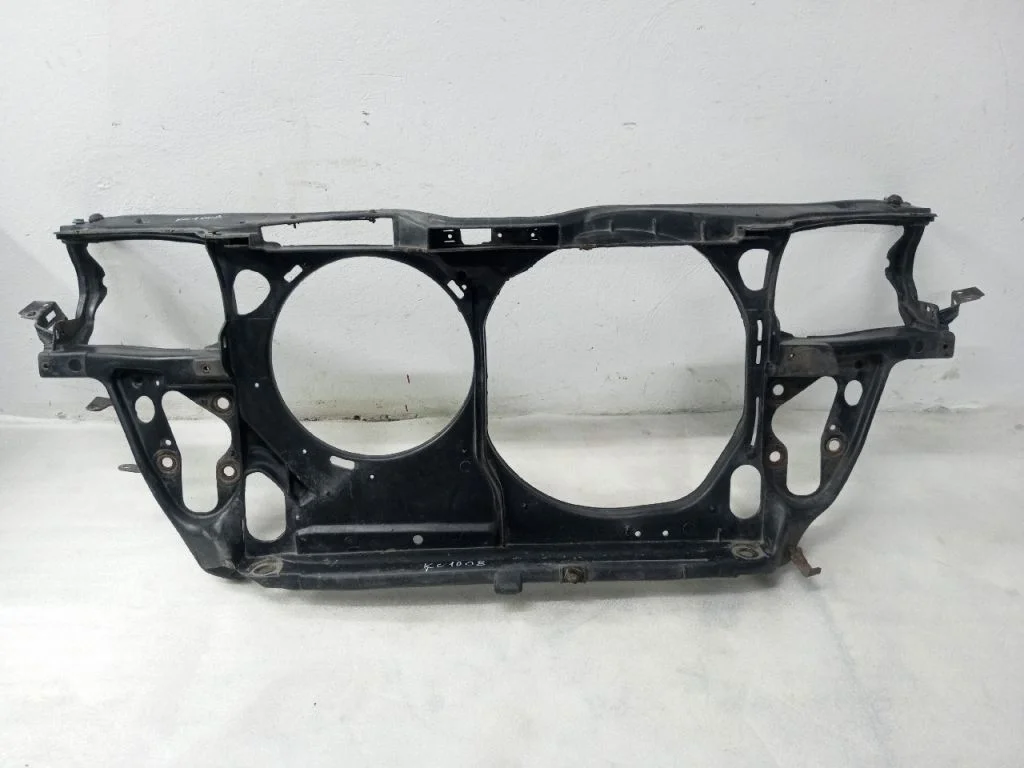 Суппорт радиатора VOLKSWAGEN PASSAT B5