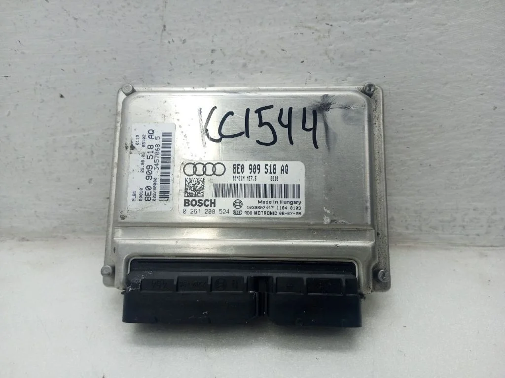 Блок управления двигателя AUDI A4 B7 1.8 BFB + АКПП