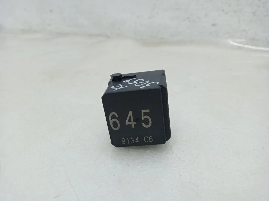 Реле VOLKSWAGEN ROOMSTER 40A
