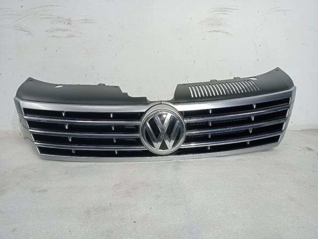 Решётка радиатора VOLKSWAGEN PASSAT CC